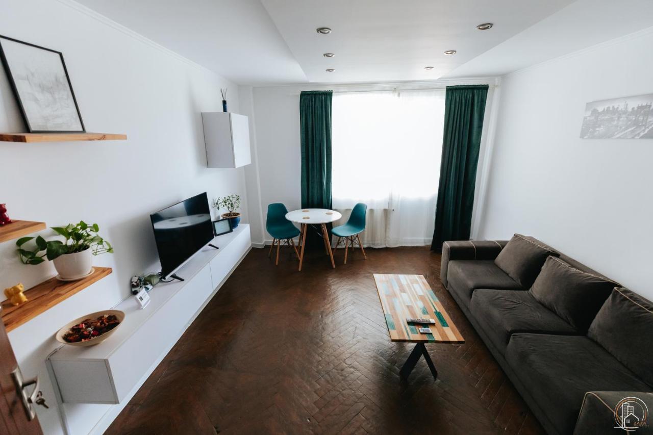 Zaza Apartament - Central Area, With Balcony Тиргу-Жіу Екстер'єр фото