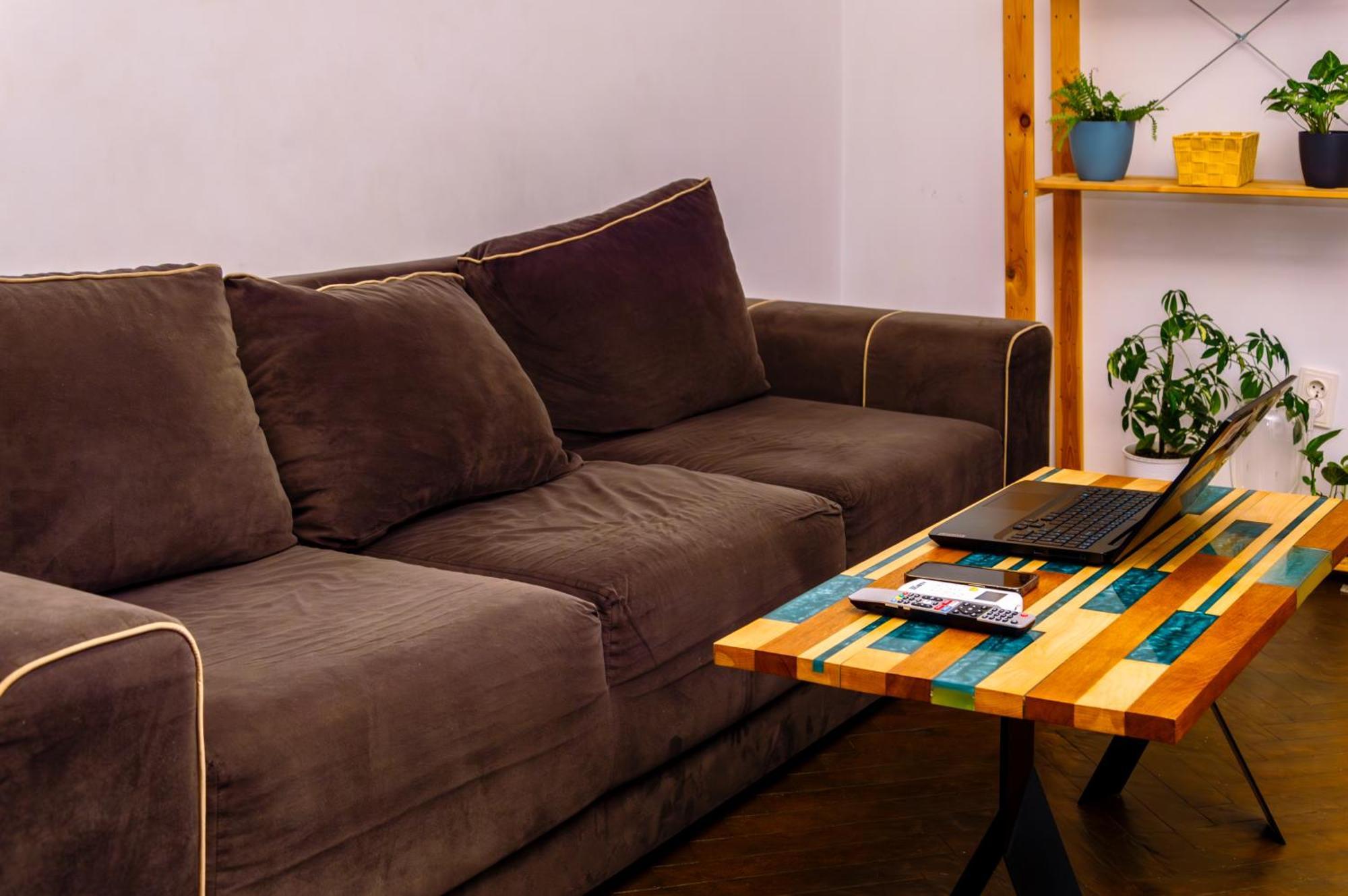 Zaza Apartament - Central Area, With Balcony Тиргу-Жіу Екстер'єр фото